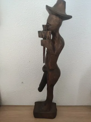 Figura tribal africana madera