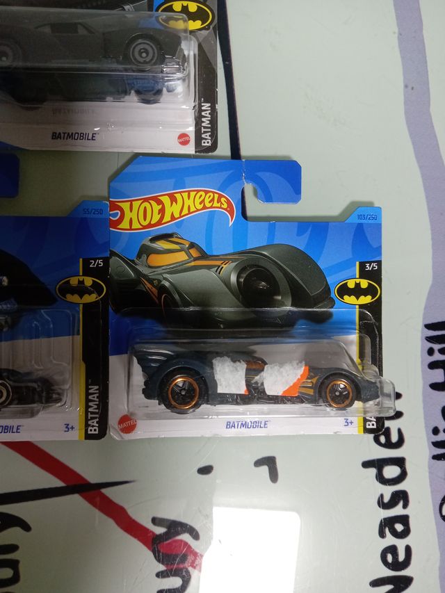 Lote 3 Hot Wheels Batman Batmobile