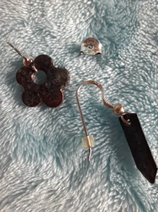 Lote 78 p. de pendientes artesanales de esmalte