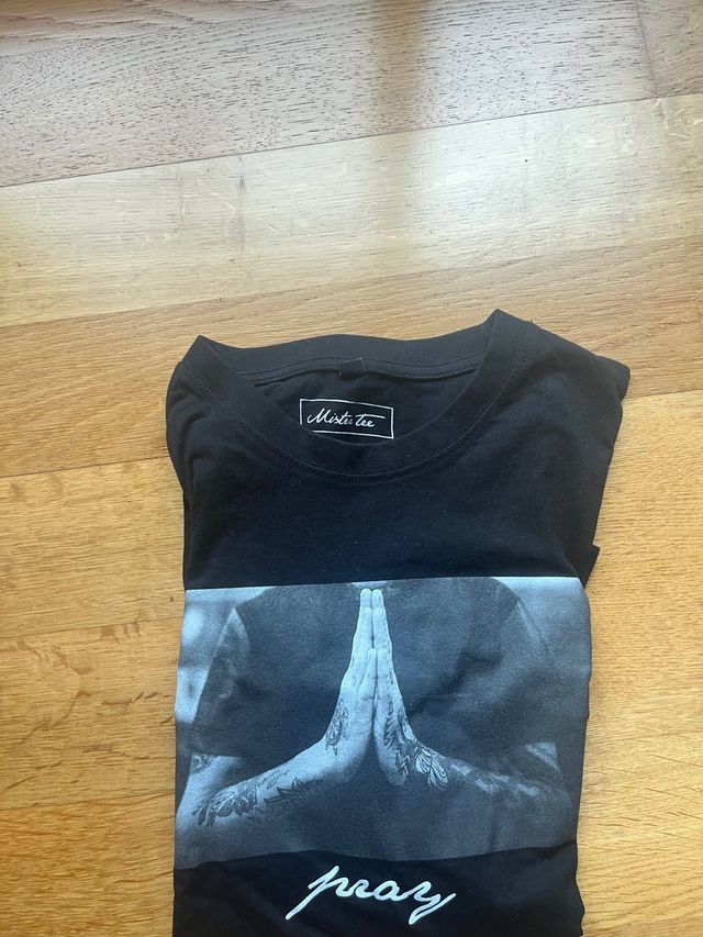 Camiseta Mister Tee Pray Talla S