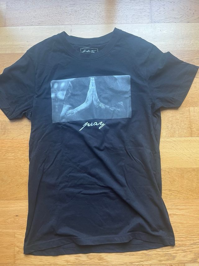 Camiseta Mister Tee Pray Talla S