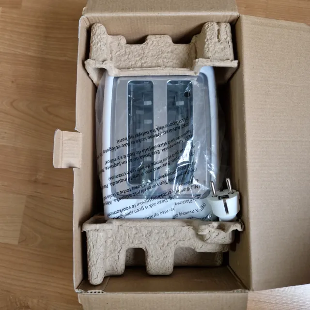 Tostadora eléctrica 800W