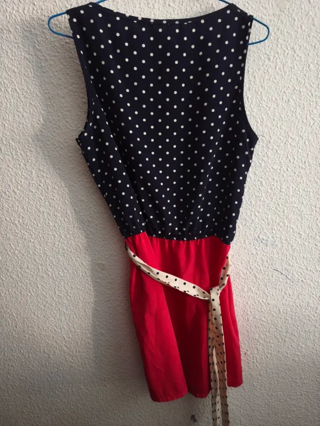 Vestido blanco lunares azul y rojo talla M
