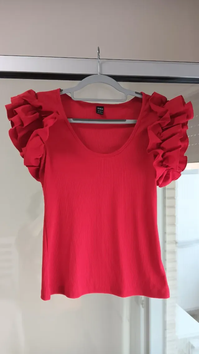 Camiseta flamenca roja volantes