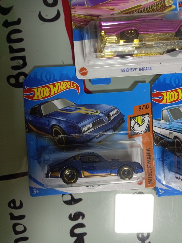 Lote 3 Hot Wheels: Impala, Firebird y Camioneta