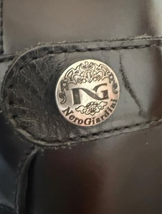 Stivali NERO GIARDINI. Colore nero.