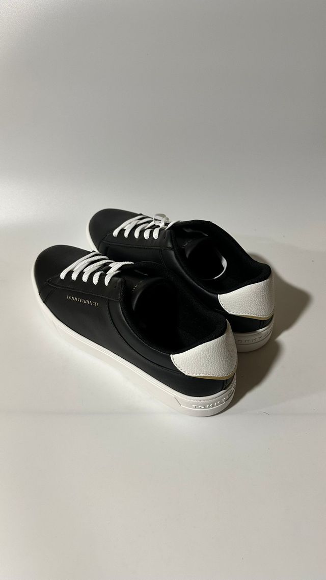 Tommy Hilfiger Essential Court Black - Size 42