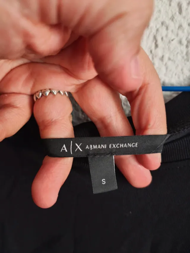 Vestido negro con detalles laterales armani