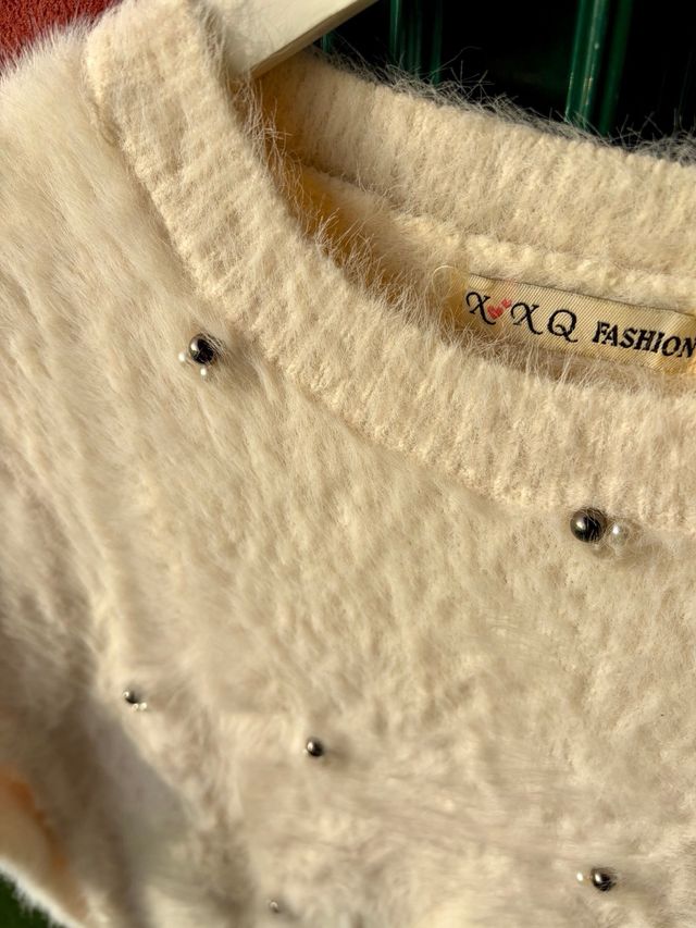 Jersey beige de pelo con perlas -L-