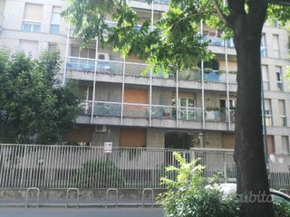 Affittasi stanza singola zona Bocconi/IED