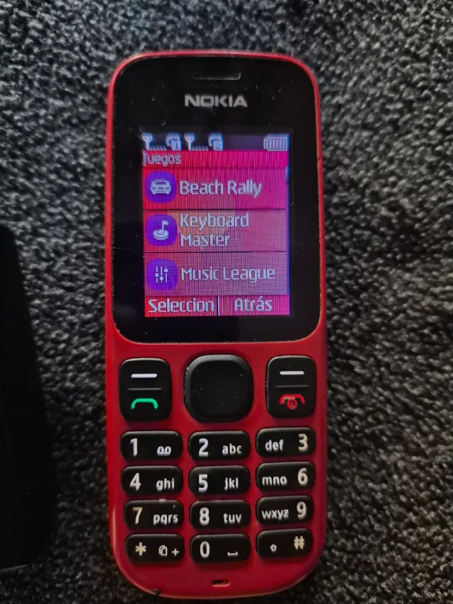 Móvil Nokia Rojo