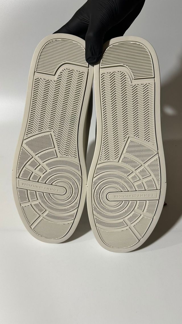 Tommy Hilfiger Court Detail Cream - Size 45