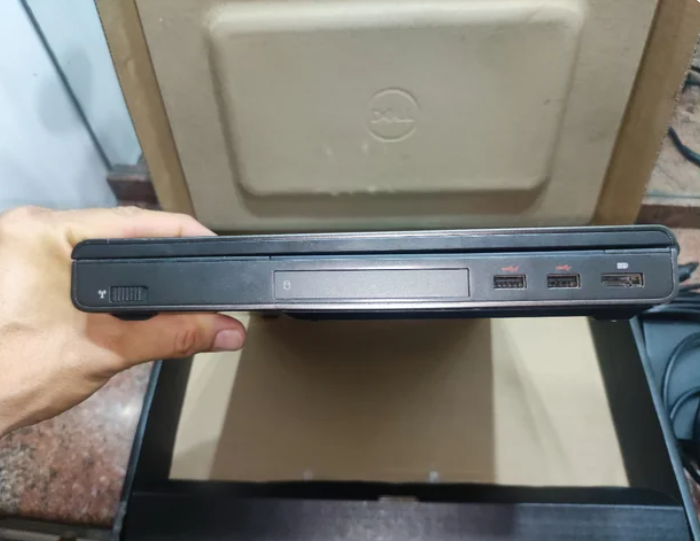 Dell Precision M4700 Workstation Alta Gama afbeelding 6