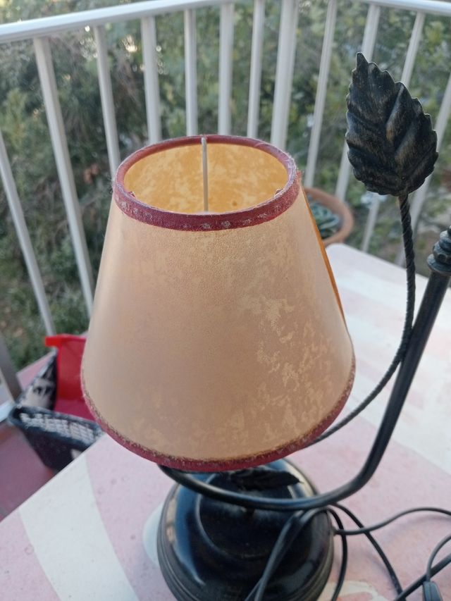 2 Lámparas de Mesa Beige y Negro