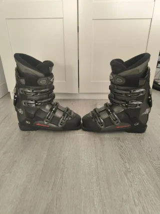 Esquís y Botas de esquí Nordica