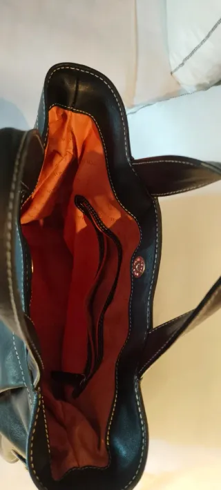 Bolso Tous Piel Negro y Dorado