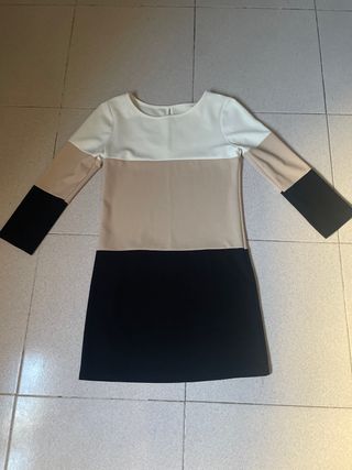 Vestido de mujer con bloques de color