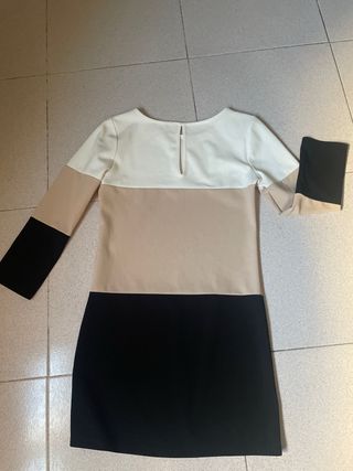 Vestido de mujer con bloques de color