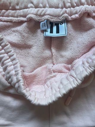 Pantalón chándal 11 Degrees rosa y blanco