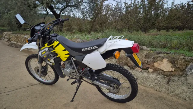 Honda CRM 50 R -Documentada con itv