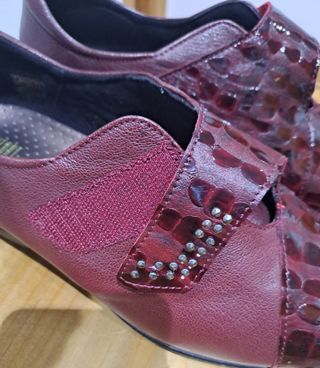 Zapatos Comfort Class velcro granates