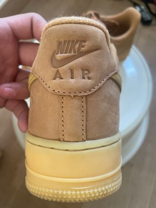 Nike Air Force 1 Marrones y Amarillas