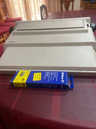 2 Máquinas Escribir Eléctricas Olivetti PT505