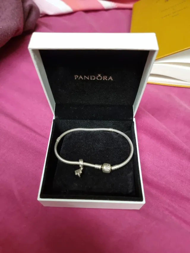Pulsera Pandora Nueva