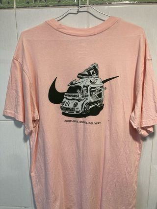 Camiseta Nike Rosa Estampada