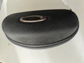 Gafas Oakley deportivas con funda original