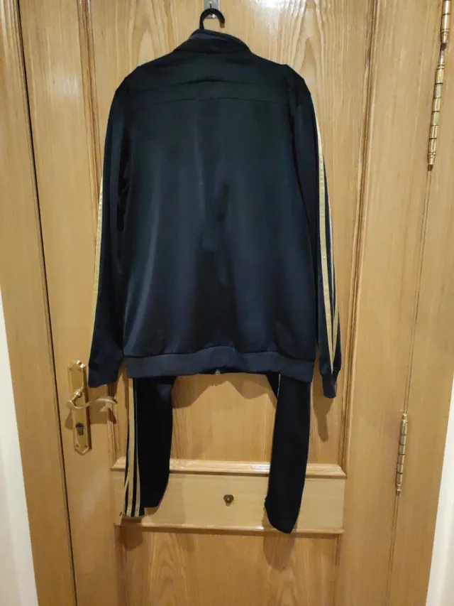 Pantalón Chándal Real Madrid Adidas Negro/Dorado