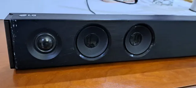 Soundbar LG SJ3 Preto