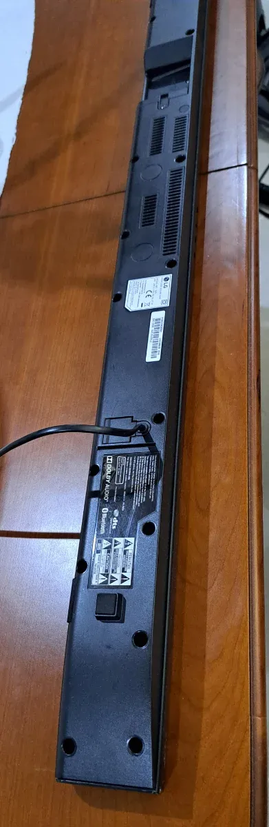 Soundbar LG SJ3 Preto