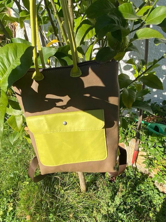 Bolso/ Mochila piel Estilo: Tina