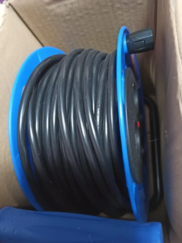 Extensible cable electrico 25m TAYG