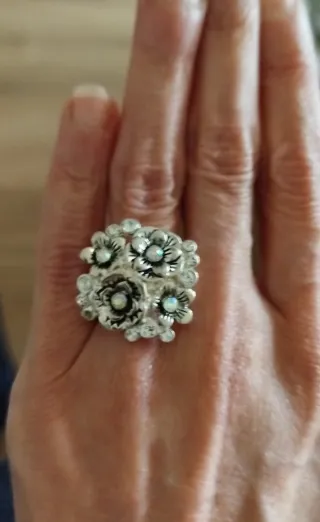 Anillo Acero Quirúrgico Baño Plata Flores