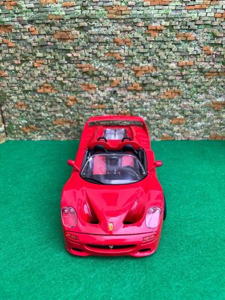 Ferrari F50 – Escala 1:18 – Maisto