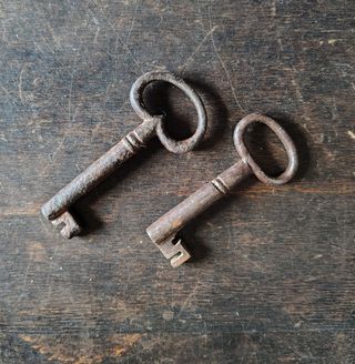 Coppia chiavi antiche ferro epoca '800
