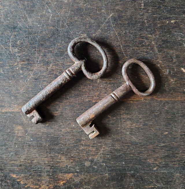 Coppia chiavi antiche ferro epoca '800