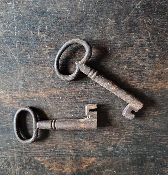 Coppia chiavi antiche ferro epoca '800