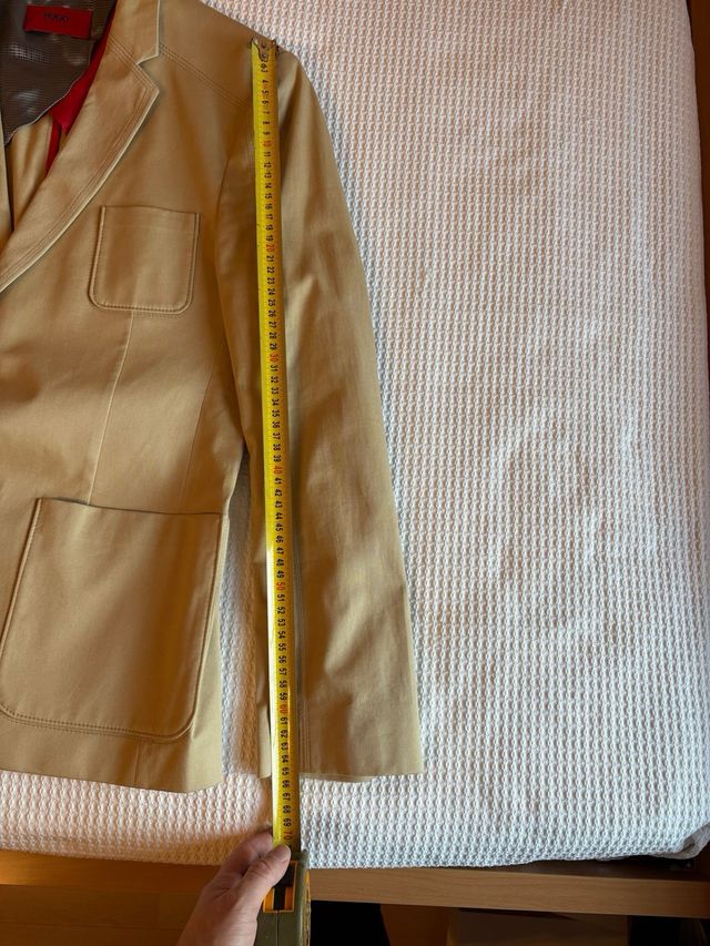 Chaqueta Hugo Boss Beige Talla 38