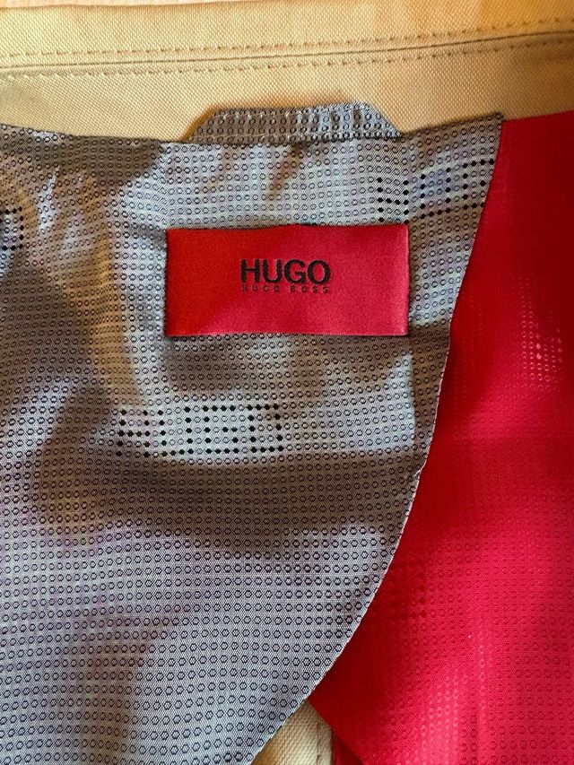 Chaqueta Hugo Boss Beige Talla 38