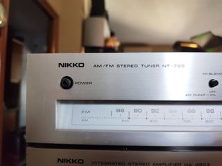 Sintonizador Nikko NT-790 Plata.