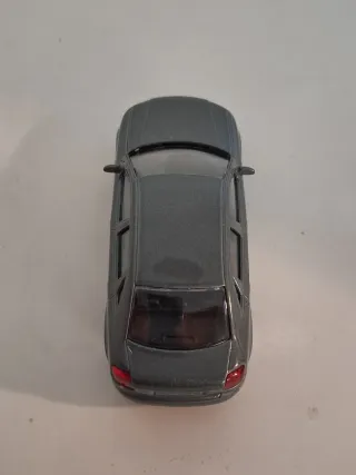 Audi A4 Mondo Motors scala 1:43. Nuova, vintage.