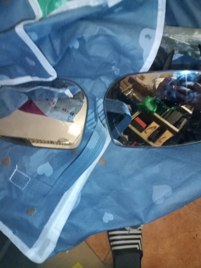 Cristal espejo Toyota Avensis