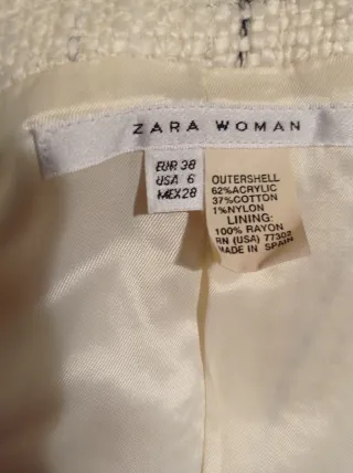 Traje chaqueta y falda blanco y negro