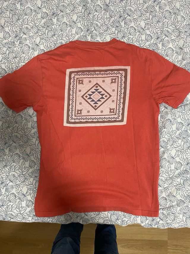Camiseta naranja talla M