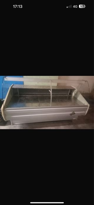 Vitrina expositora 2m positiva