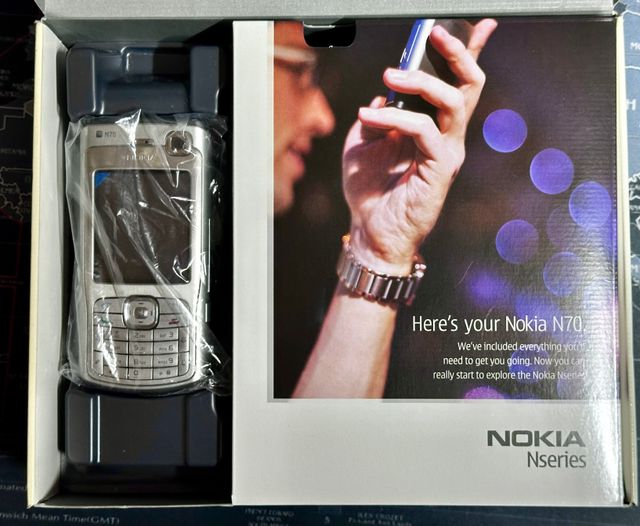 Nokia N70 Teléfono Móvil Plata