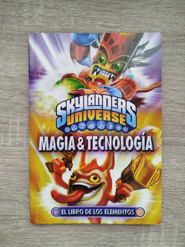 Skylanders. El libro de los elementos. Magia y ...